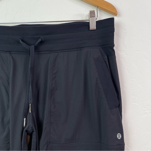 Lululemon Women’s Black Dance Studio Pant III (Regular) Unlined 30.5" Size 12 - Picture 8 of 16